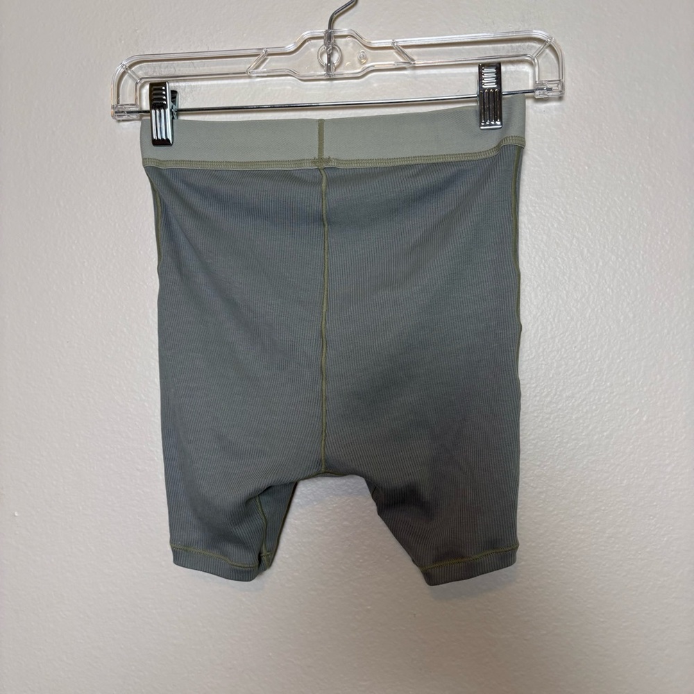 SKIMS Cotton Rib Boxers in Mineral - Picture 3 of 5
